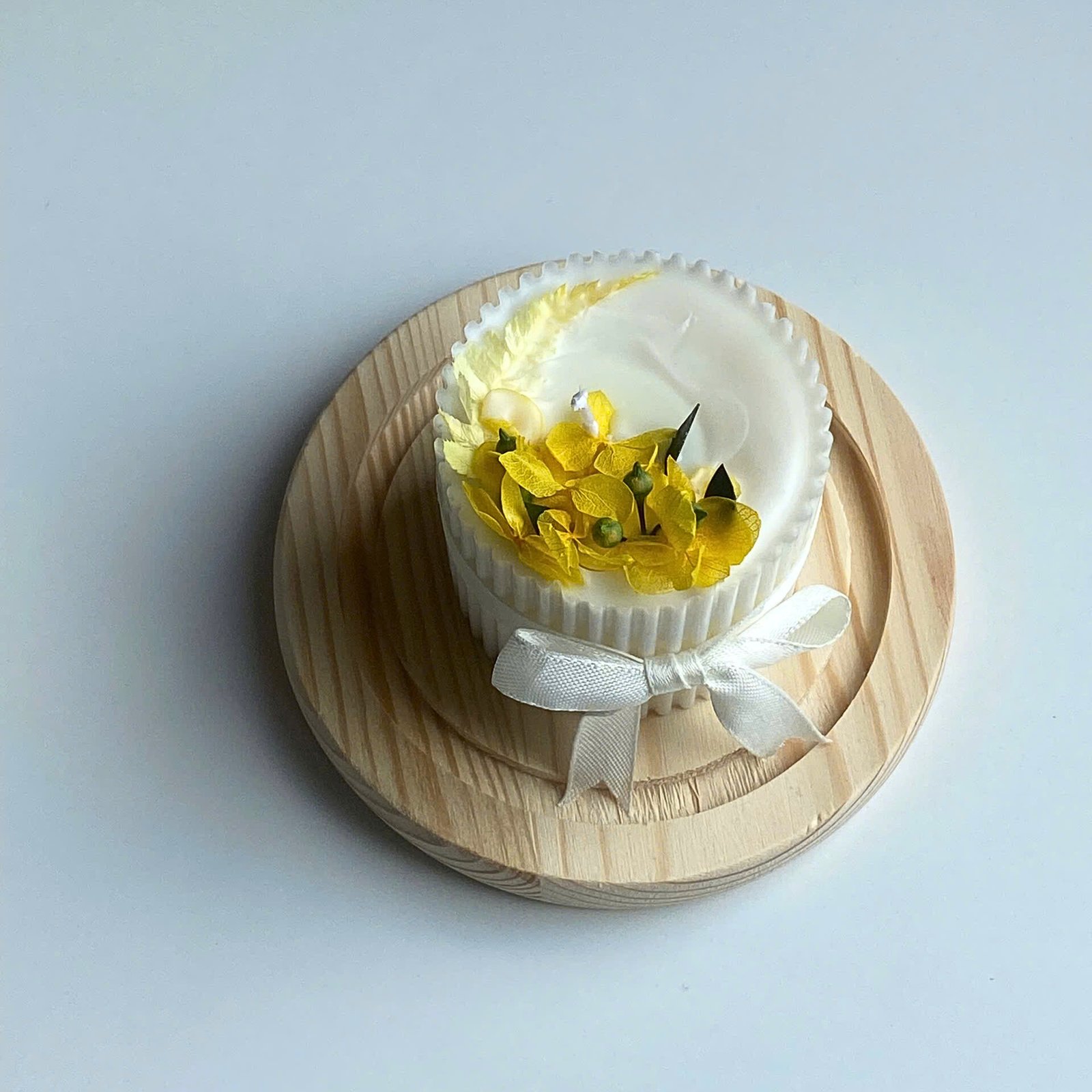 Nến trụ hoa nghệ thuật 1308